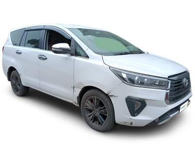 Toyota Innova Crysta-img
